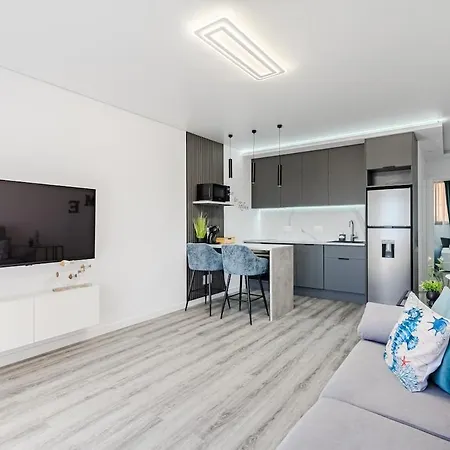 Luxury In Paradise Cort Apartment