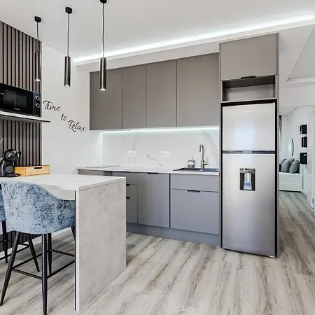 Luxury In Paradise Cort Apartment